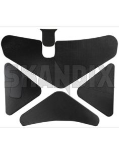 Maty wyciszające maskę...